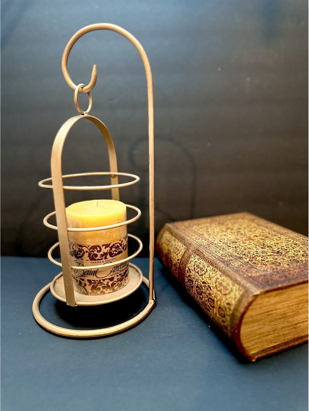 Vintage Decorative Gold Finish Metal Candle Holder / Latern